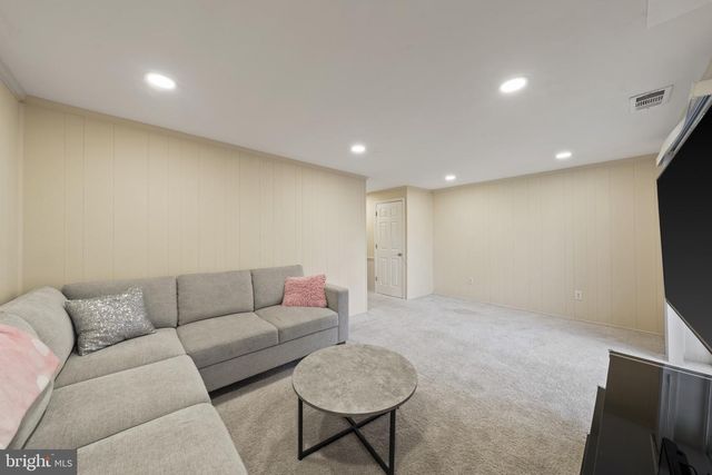 10266 FERN POOL CT, Burke, VA 22015