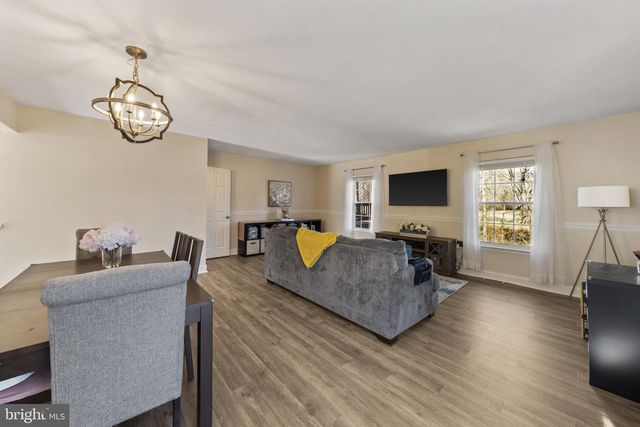 10266 FERN POOL CT, Burke, VA 22015