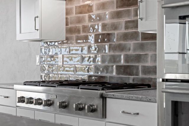 167 FOX SHORES DRIVE, De Pere, WI 54115