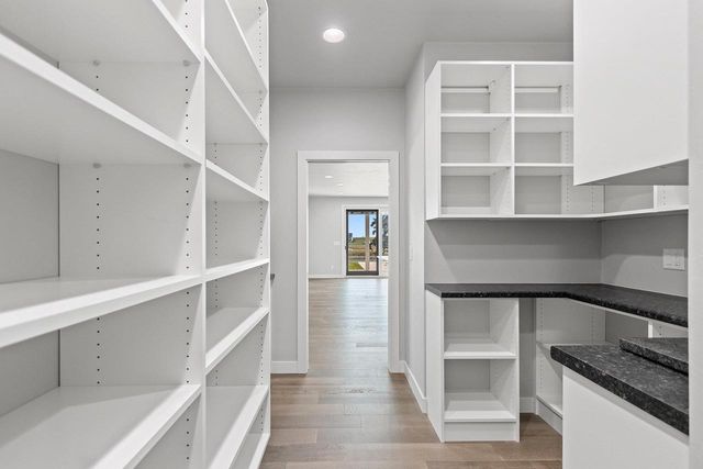 167 FOX SHORES DRIVE, De Pere, WI 54115