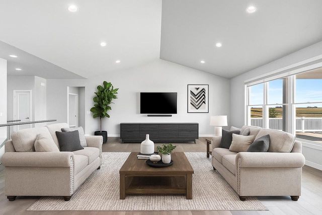 167 FOX SHORES DRIVE, De Pere, WI 54115