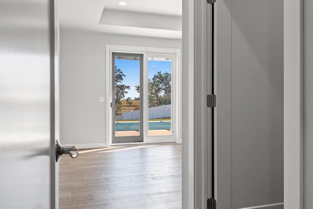 167 FOX SHORES DRIVE, De Pere, WI 54115