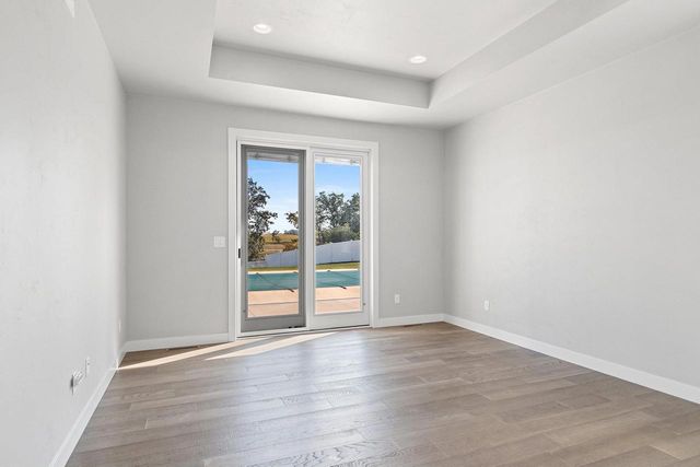 167 FOX SHORES DRIVE, De Pere, WI 54115