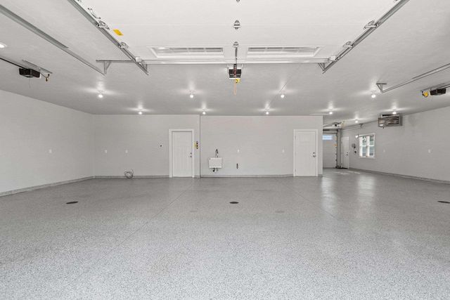 167 FOX SHORES DRIVE, De Pere, WI 54115