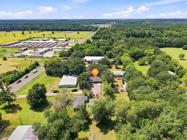 130 Parrish Street, New Waverly, TX 77358