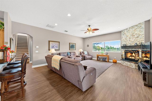 19850 SUGARLOAF MOUNTAIN ROAD, Clermont, FL 34715