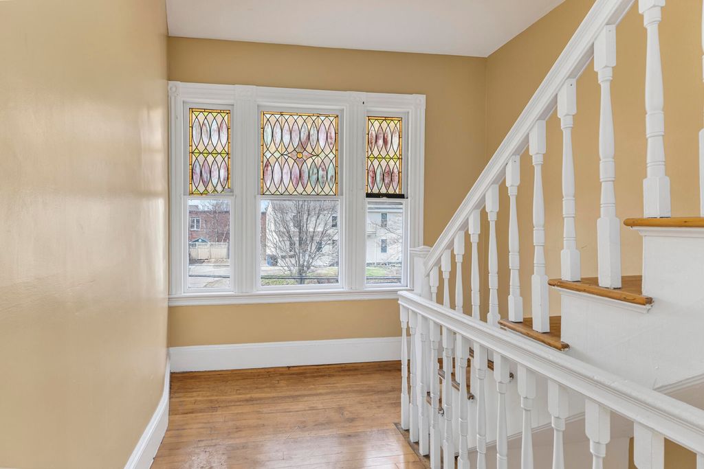 22 Cumberland Avenue 3, Portland, ME 04101 — photo 2