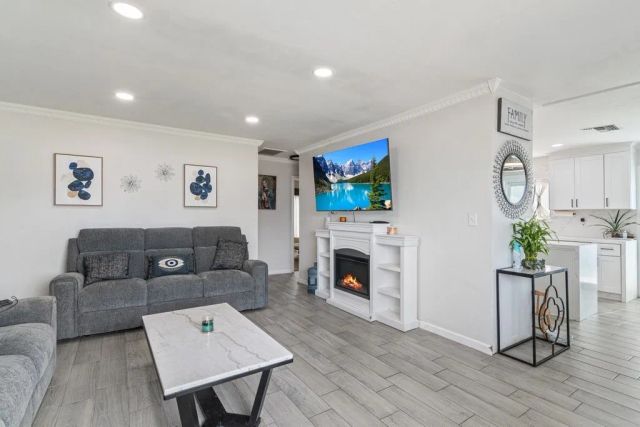 4127 N 4th, San Bernardino, CA 92407