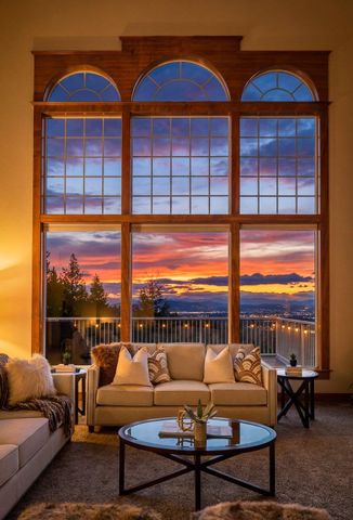 6808 S Jackson Ridge Ln, Greenacres, WA 99016