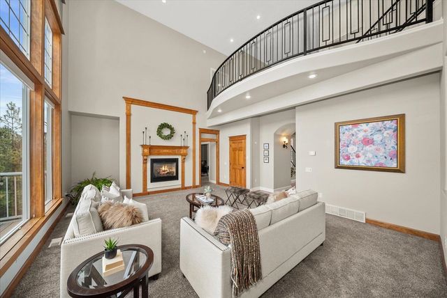 6808 S Jackson Ridge Ln, Greenacres, WA 99016