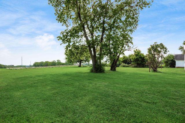 16185 State Route 207, Mount Sterling, OH 43143