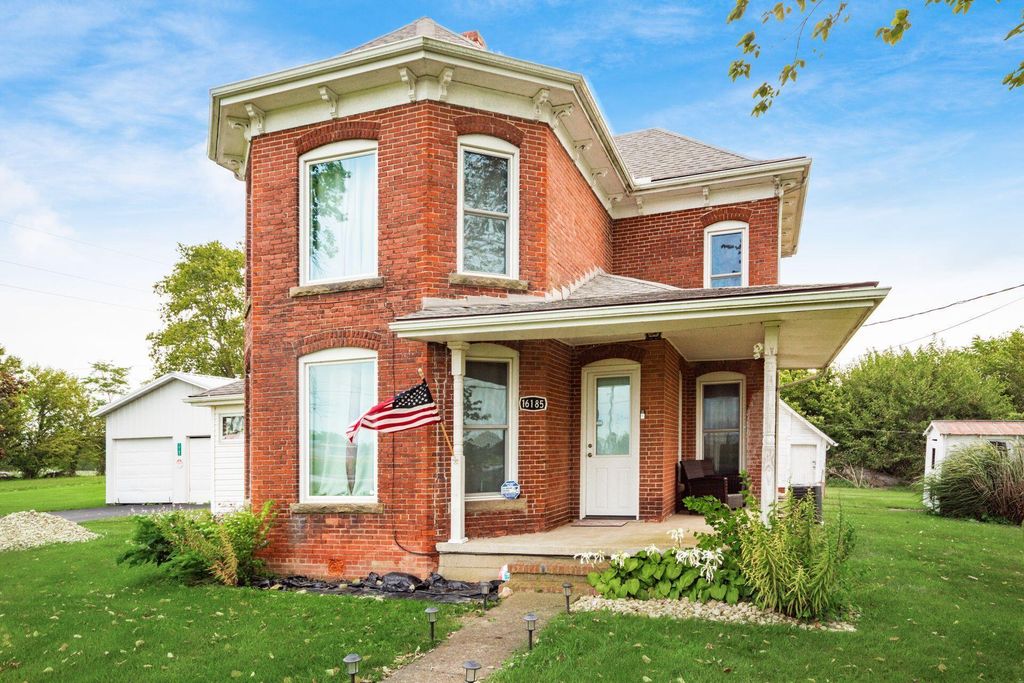 16185 State Route 207, Mount Sterling, OH 43143