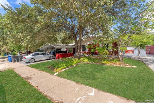 4219 Moana Dr, San Antonio, TX 78218