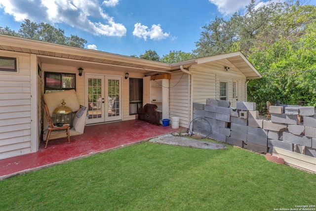 4219 Moana Dr, San Antonio, TX 78218