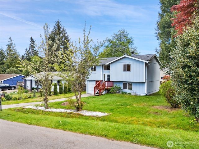 7292 E Harrison Street, Port Orchard, WA 98366