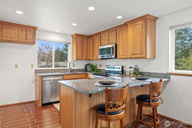 7292 E Harrison Street, Port Orchard, WA 98366