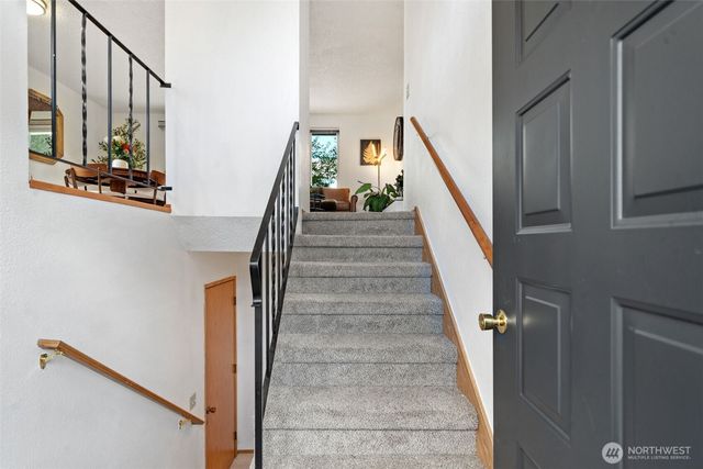 7292 E Harrison Street, Port Orchard, WA 98366
