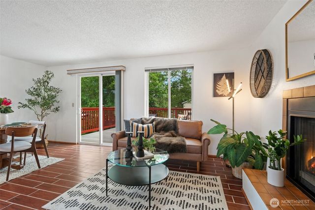 7292 E Harrison Street, Port Orchard, WA 98366