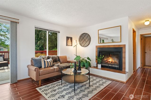 7292 E Harrison Street, Port Orchard, WA 98366