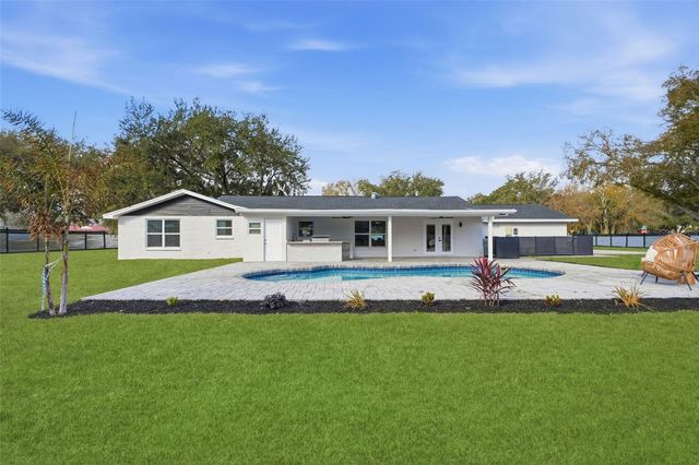 2338 MEADOWBROOK DRIVE, Lutz, FL 33558