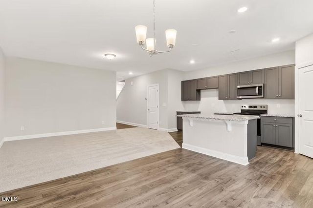 574 Barrington Row Avenue, Zebulon, NC 27597