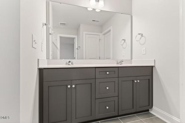 574 Barrington Row Avenue, Zebulon, NC 27597