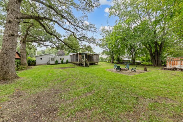 240 Idlewild Place, Lowell, IN 46356