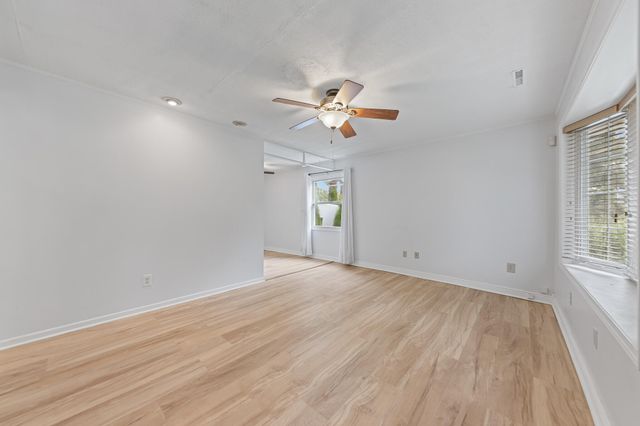 240 Idlewild Place, Lowell, IN 46356