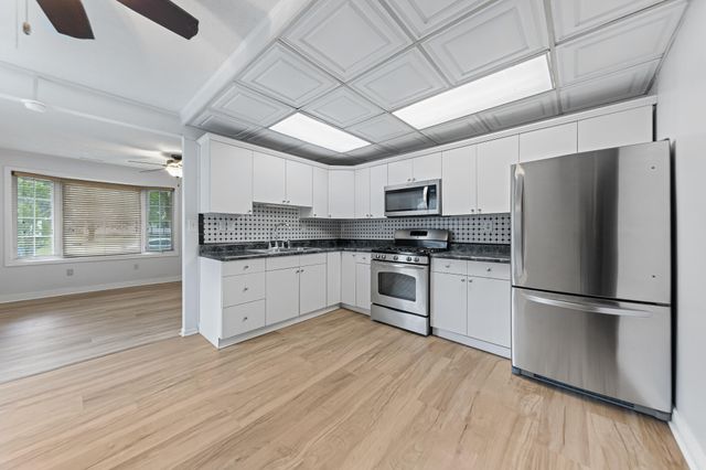 240 Idlewild Place, Lowell, IN 46356