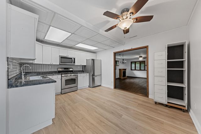 240 Idlewild Place, Lowell, IN 46356