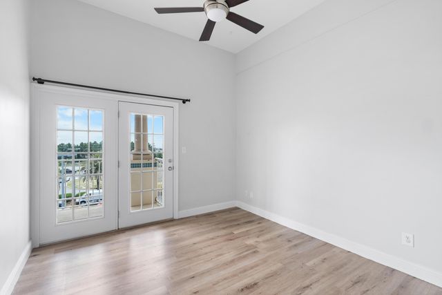 4507 Furling Lane 302, Destin, FL 32541