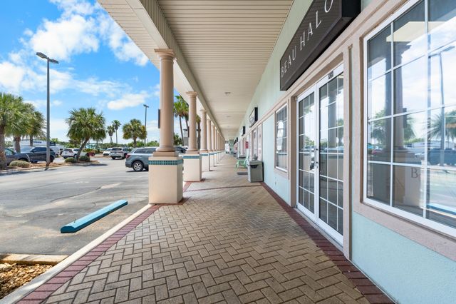 4507 Furling Lane 302, Destin, FL 32541