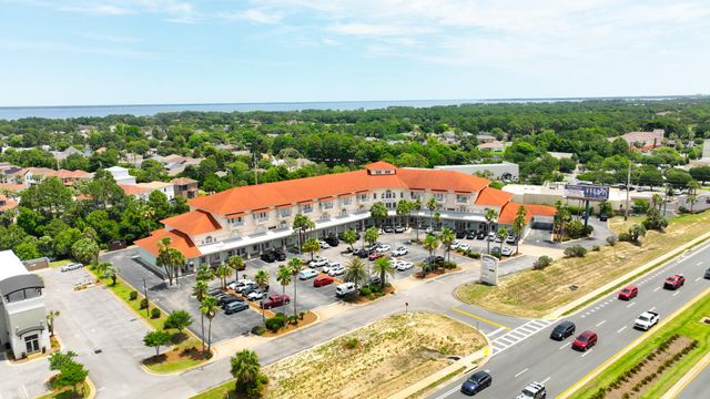 4507 Furling Lane 302, Destin, FL 32541