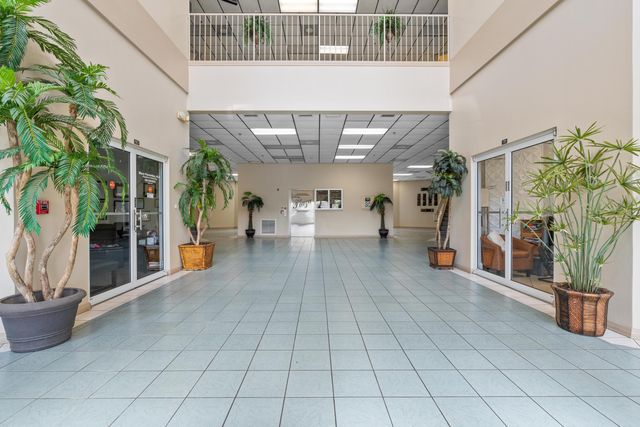 4507 Furling Lane 302, Destin, FL 32541