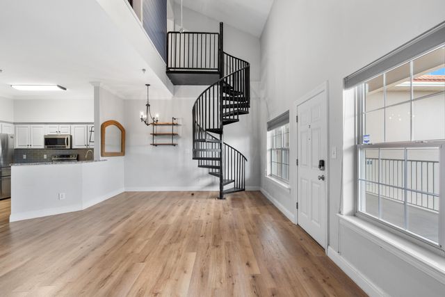 4507 Furling Lane 302, Destin, FL 32541