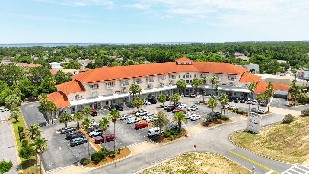 4507 Furling Lane 302, Destin, FL 32541
