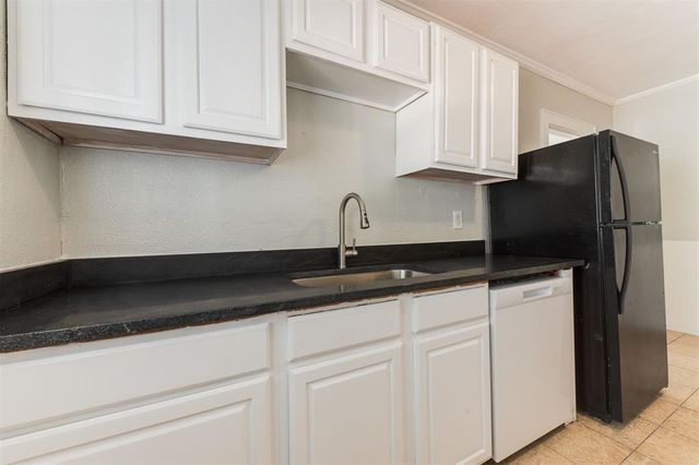 2833 NW 22nd Street, Oklahoma City, OK 73107