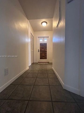 8002 Lagos De Campo Blvd B-201, Tamarac, FL 33321