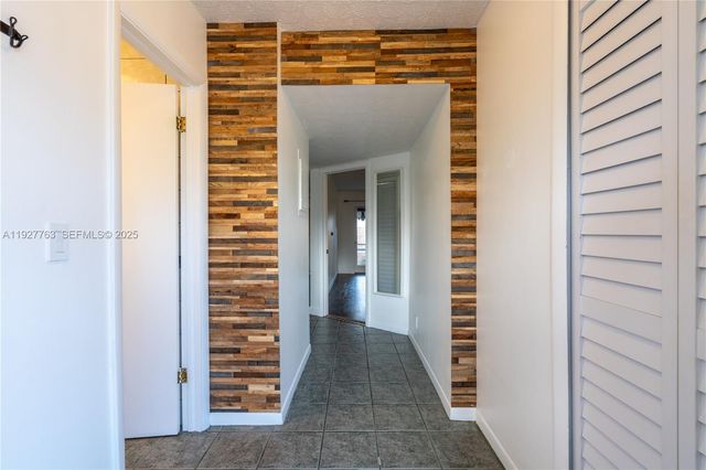 8002 Lagos De Campo Blvd B-201, Tamarac, FL 33321