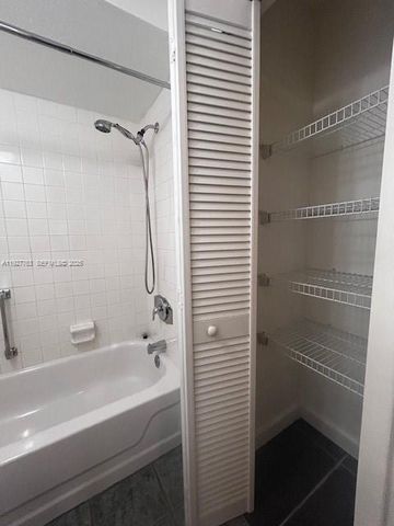 8002 Lagos De Campo Blvd B-201, Tamarac, FL 33321