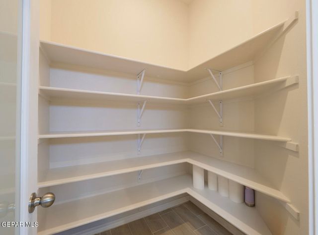 3885 Surmise Street, El Paso, TX 79938