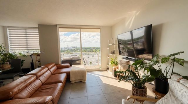 2775 NE 187th St 609, Aventura, FL 33180