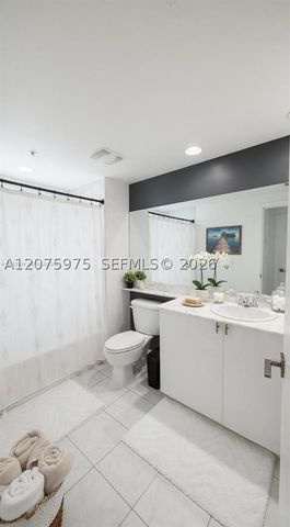 2775 NE 187th St 609, Aventura, FL 33180