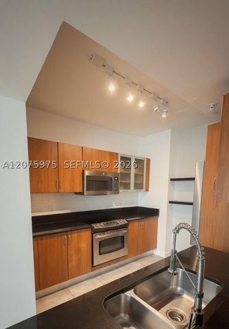 2775 NE 187th St 609, Aventura, FL 33180