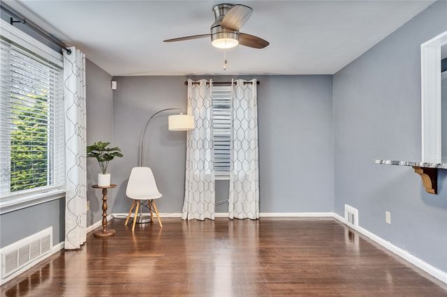 104 Larkin Avenue, Warwick, RI 02886