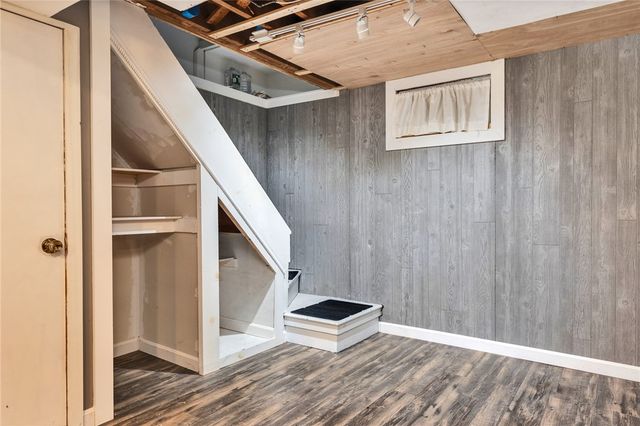 104 Larkin Avenue, Warwick, RI 02886