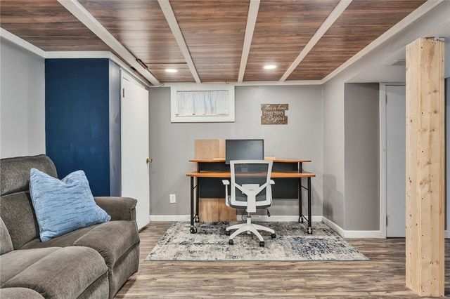 104 Larkin Avenue, Warwick, RI 02886