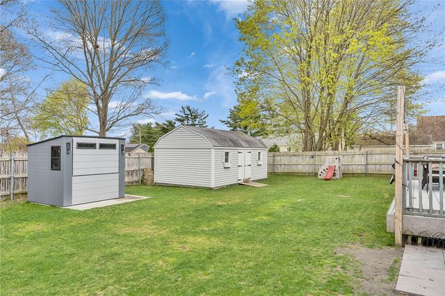 104 Larkin Avenue, Warwick, RI 02886