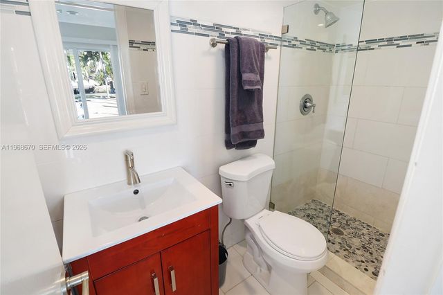 2031 NE 14th Ct, Fort Lauderdale, FL 33304