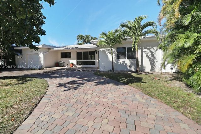 2031 NE 14th Ct, Fort Lauderdale, FL 33304